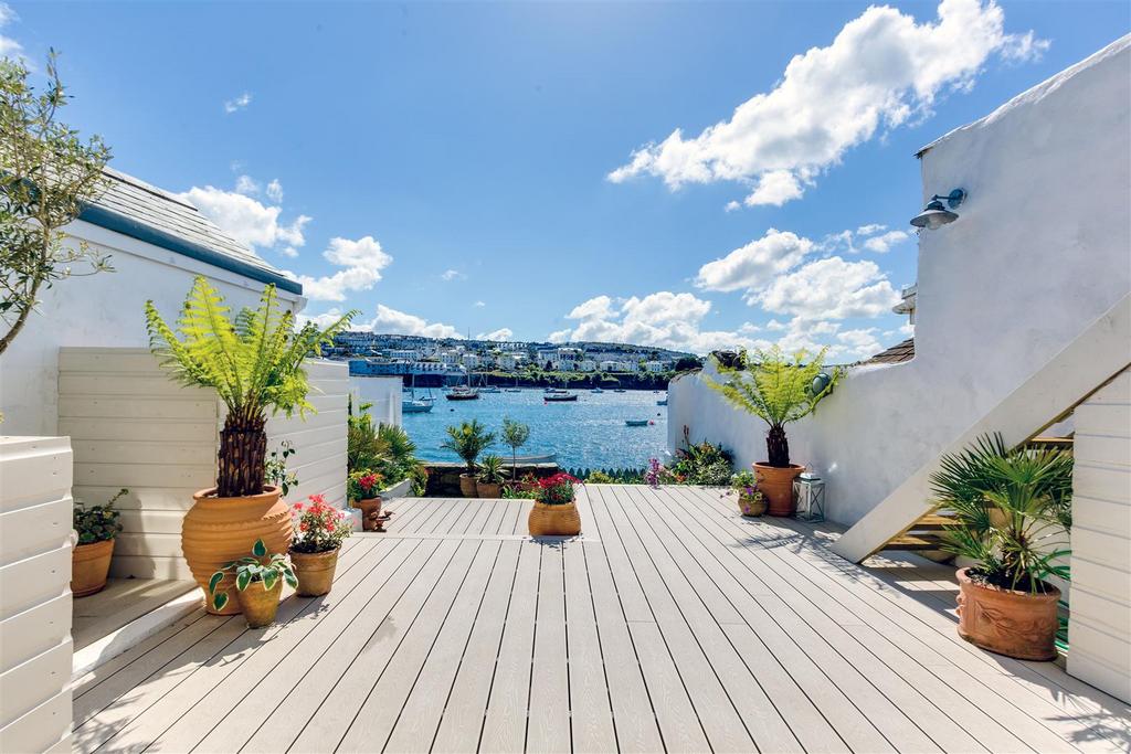 70 Trefusis Road, Falmouth TR11 4 bed terraced house for sale £1,000,000