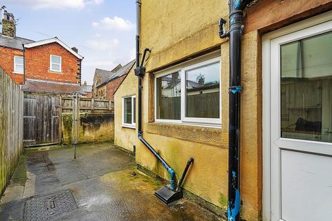 18 Albert Place, Harrogate, HG1 4QA