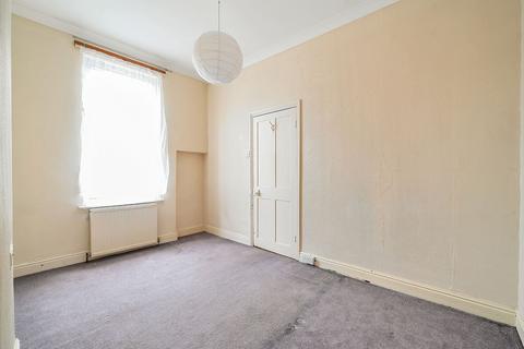 18 Albert Place, Harrogate, HG1 4QA