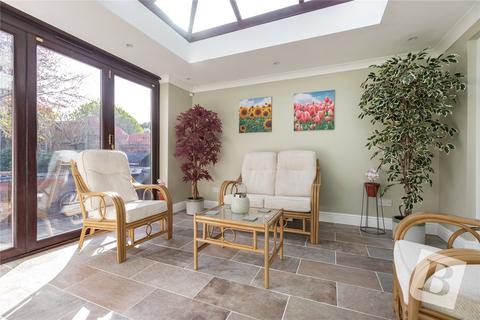30 Ayr Way, Romford, RM1 4UH