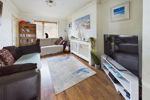 3 bedroom semi-detached house for sale - Buci Crescent, Shoreham by Sea