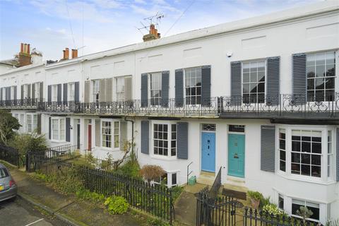 4 bedroom townhouse for sale, St Dunstans Terrace, Canterbury