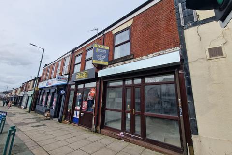 Mixed use for sale - Market Street, Hyde
