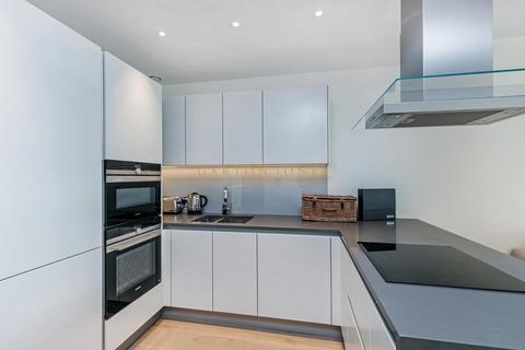 2 bedroom apartment for sale, Camellia House, 338 Queenstown Road, London, SW11