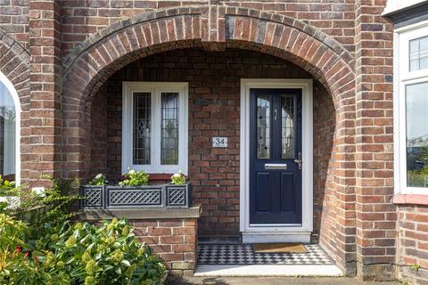 4 bedroom semi-detached house for sale - Blundell Drive, Southport, Merseyside, PR8