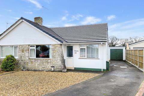 12 Compton Crescent, West Moors, Ferndown, BH22 0BZ