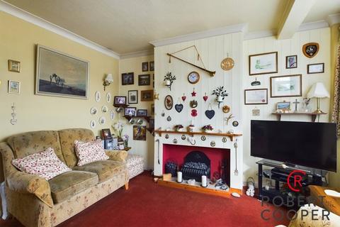 49 Royal Crescent, Ruislip, HA4 0PL