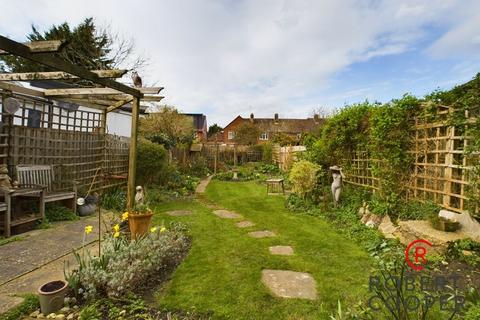 49 Royal Crescent, Ruislip, HA4 0PL