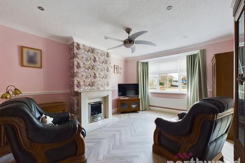 3 bedroom bungalow for sale - Hillary Avenue, Pemberton, Wigan, WN5