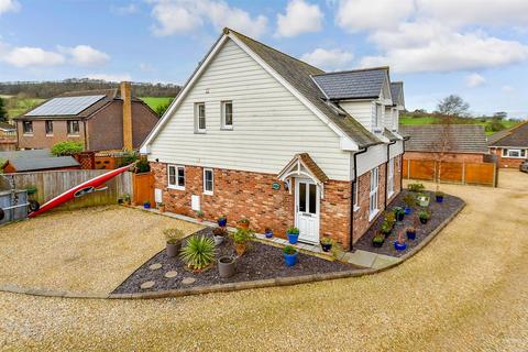 3 bedroom semi-detached house for sale - West Street, Wroxall, Ventnor, Isle of Wight