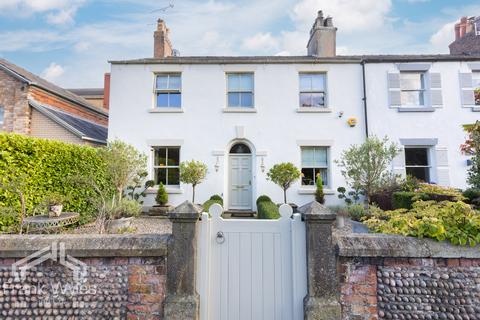 4 bedroom terraced house for sale, Westby St, Lytham