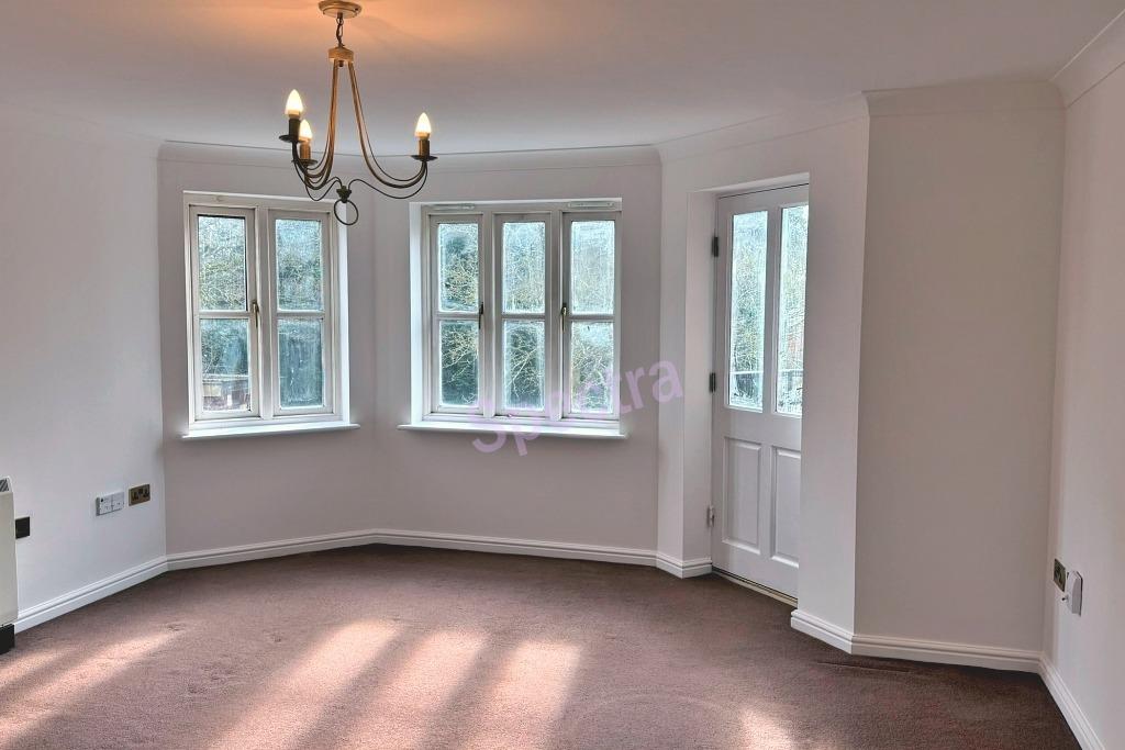 A 2nd Floor 2 Bedroom Apartment   Meadow Court, H