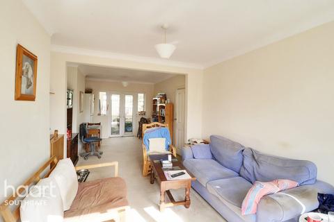 3 bedroom end of terrace house for sale - Brodie Road, London