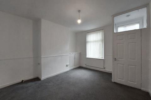 2 bedroom terraced house to rent - Leyland Road, Burnley BB11
