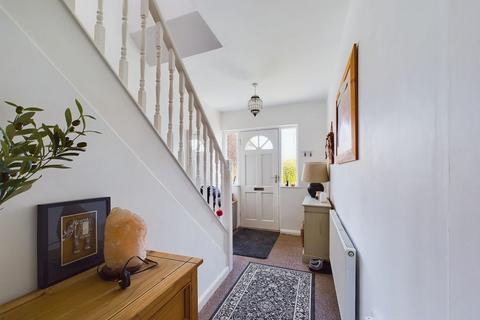 30 Ash Grove, Whitby, YO21 1HU