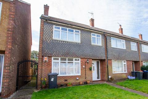 3 bedroom end of terrace house for sale, Lanfranc Gardens, Harbledown, CT2
