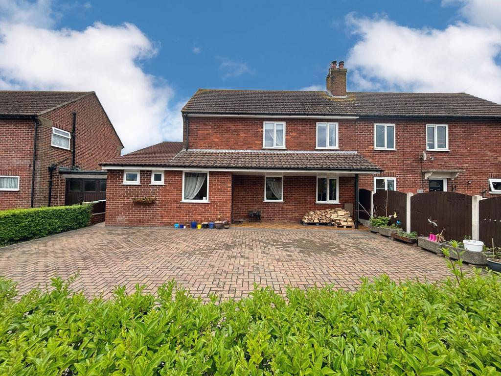 St. Johns Avenue, Pilling PR3 3 bed semidetached house for sale £250,000