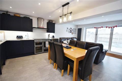 4 bedroom detached house for sale, Amberwood Close, Calmore, Southampton, Hampshire