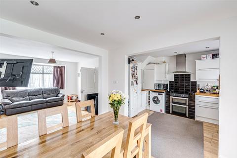 3 bedroom end of terrace house for sale, South Farm Road, Worthing, West Sussex, BN14