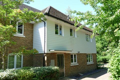 2 bedroom flat for sale, Marlpit Hill, Edenbridge