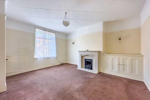 2 bedroom terraced house for sale - College Street, Birstall