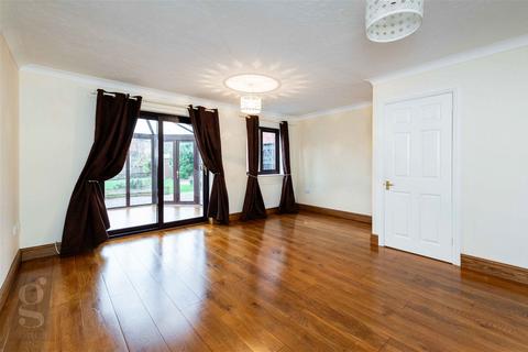 3 bedroom detached house for sale, The Shires, Lower Bullingham, Hereford, HR2 6EY