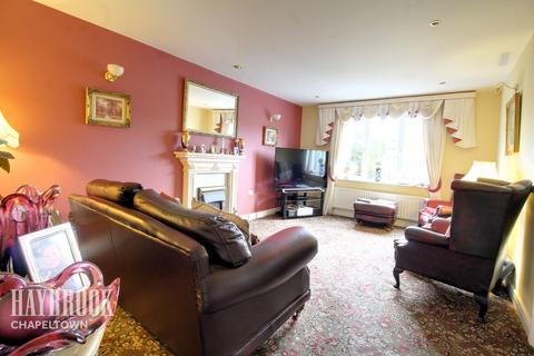 5 Hill Side, Thorpe Hesley, Rotherham, S61 2QB