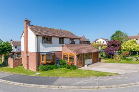 4 bedroom detached house for sale, Jubilee Close, Ledbury, Herefordshire, HR8 2XA