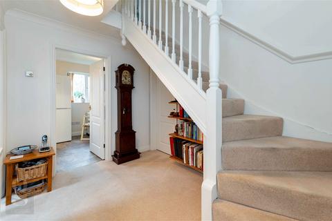 12 Dernside Close, Wellington, Hereford, HR4 8BP