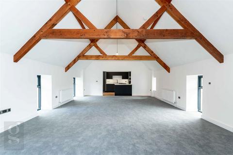 4 bedroom barn conversion for sale, Holmer House Close, Hereford