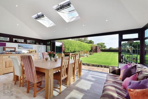 4 bedroom detached house for sale, Wyson Lane, Brimfield Ludlow