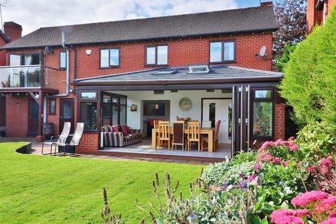 4 bedroom detached house for sale, Wyson Lane, Brimfield Ludlow