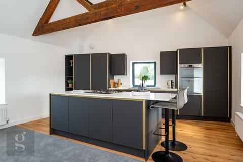 4 bedroom barn conversion for sale, Holmer House Close, Hereford