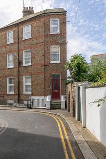 5 Chandos Road, Broadstairs, CT10 1QP