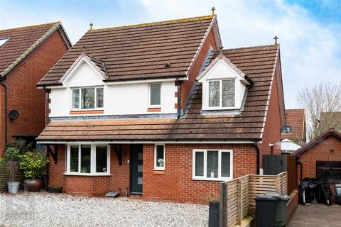 4 bedroom detached house for sale, Stoneleigh Drive, Belmont, Hereford