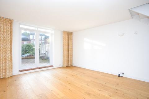 3 bedroom maisonette for sale, Grimston Gardens, Folkestone, Kent, CT20