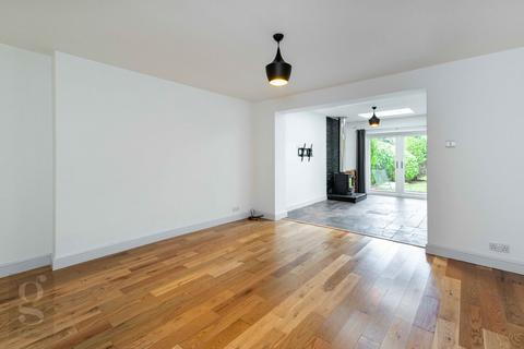3 Vineyard Road, Hereford, HR1 1TT