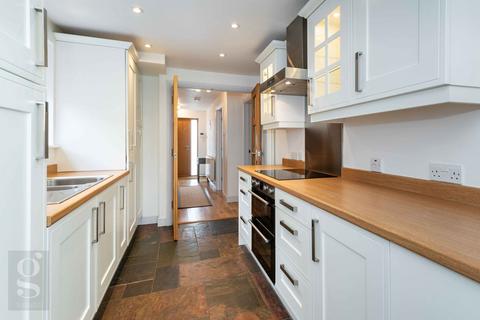 3 Vineyard Road, Hereford, HR1 1TT