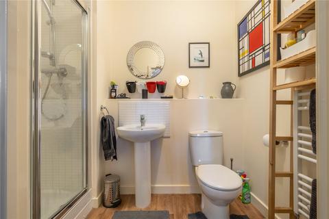 33 Green Moors, Lightmoor, Telford, TF4 3TB