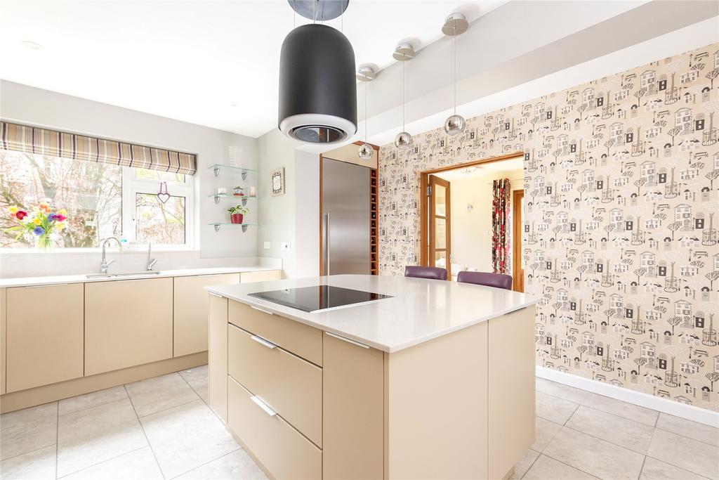 Kitchen/Breakfast