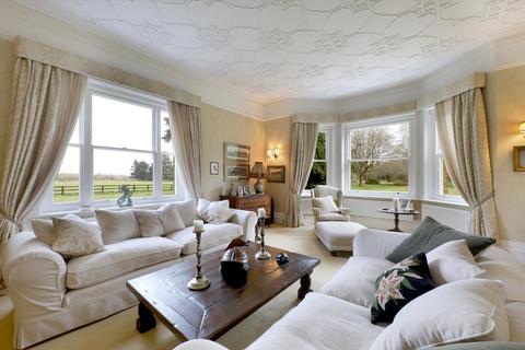 6 bedroom detached house for sale - Rose Hill, Burnham, Buckinghamshire, SL1