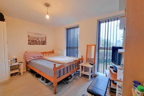 72 Broomwade Close, Ipswich, IP2 0ED