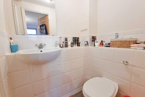 72 Broomwade Close, Ipswich, IP2 0ED