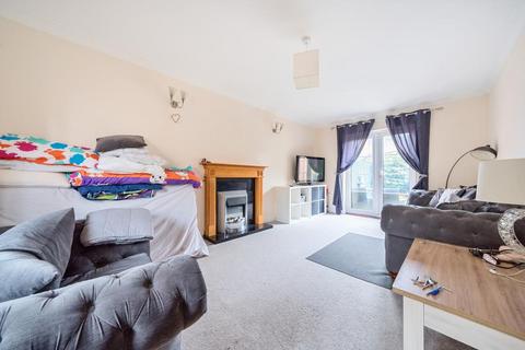 3 Cherry Tree Way, Carterton, OX18 1GE