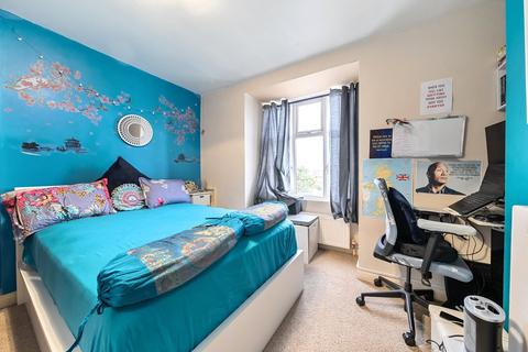 3 bedroom apartment for sale, Watford, Hertfordshire WD25