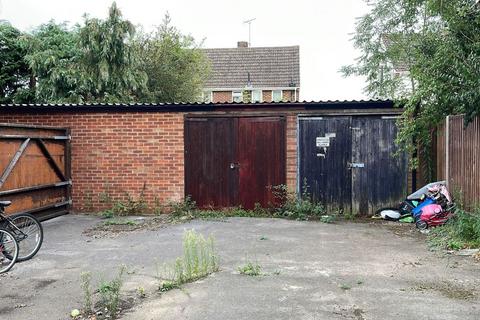 Garage for sale - Garage 3 at 45-51 Ravensbourne Drive, Woodley, Reading, RG5 4LJ