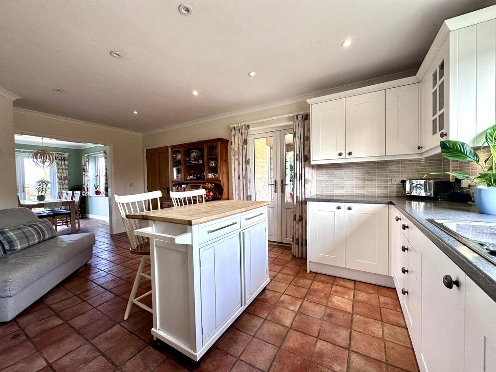Kitchen 2