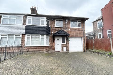 3 bedroom semi-detached house to rent, George Lane, Bredbury, Stockport, Cheshire, SK6