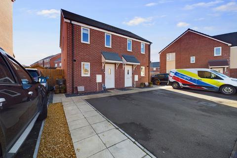 8 Freemans Road, Tuffley, Gloucester, GL4 0XJ