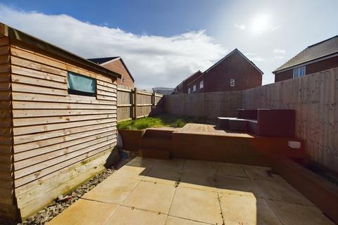 8 Freemans Road, Tuffley, Gloucester, GL4 0XJ